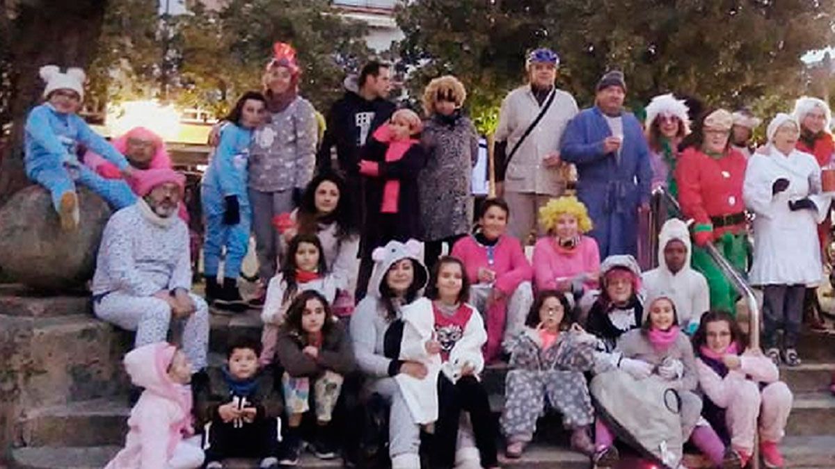 Carnaval en bici que publicita una nueva edición del mismo. | L.N.C.