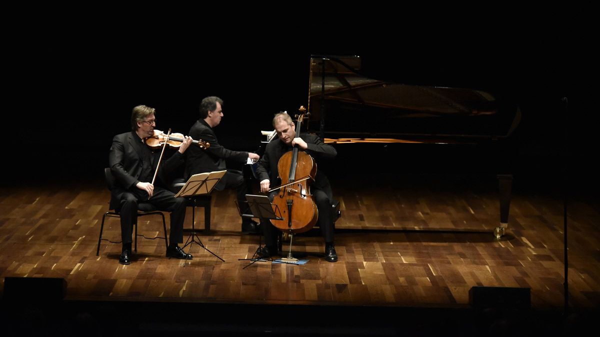 Actuación del prestigioso Trío di Parma, que abrió la edición del pasado año con un recordado concierto en el Auditorio Ciudad de León. | SAÚL ARÉN