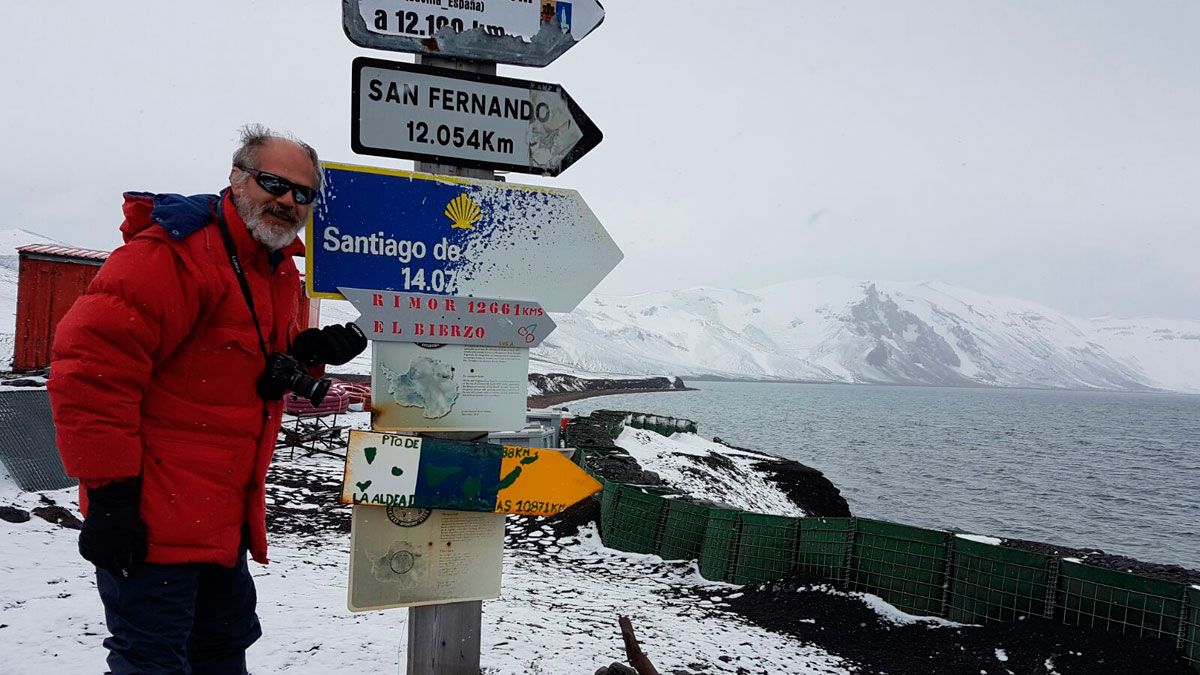 Valentín Carrera en la XXX Expedición Científica a la Antártida.