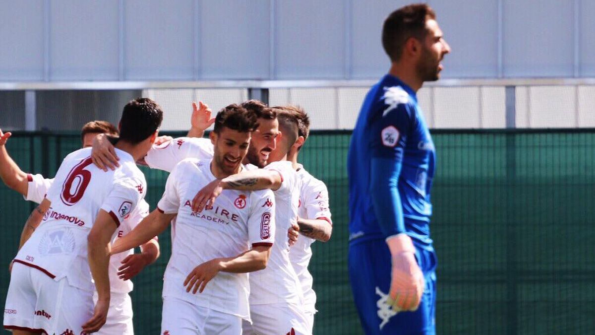 Los jugadores de la Cultural celebran el gol en Boadilla. | RC IRENE