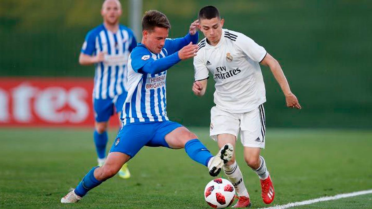 Larrea, durante el partido ante el Castilla. | REAL MADRID.COM