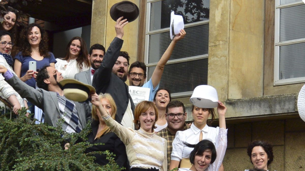 Los alumnos y profesores del Taller Lírico del Conservatorio de León se presentan en sociedad hoy y mañana con la representación de la conocida zarzuela ‘Las de Caín’, en el auditorio del Conservatorio y con entrada libre hasta llenar.