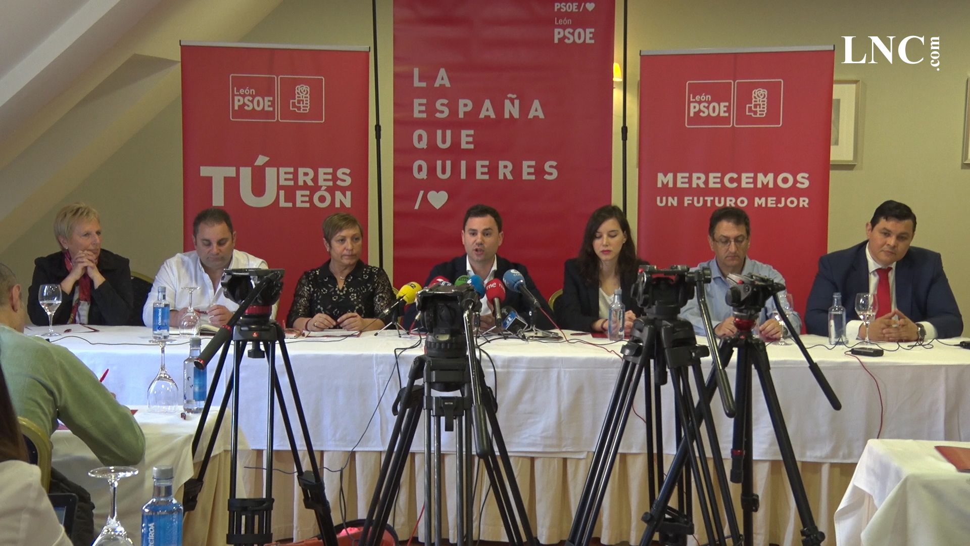 frame-1psoe.jpg