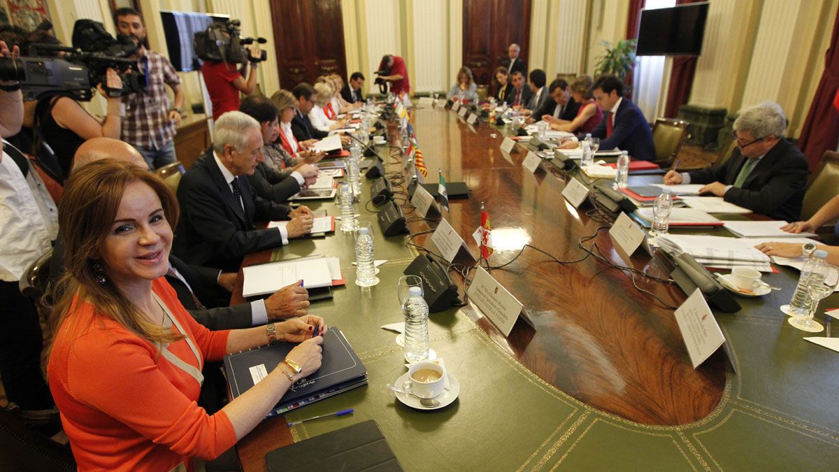 La consejera de Agricultura y Ganadería de la Junta, Silvia Clemente asiste a la Conferencia Sectorial de Agricultura y Desarrollo Rural y al Consejo de Política Agraria para asuntos Comunitarios. | JUAN LÁZARO (ICAL)