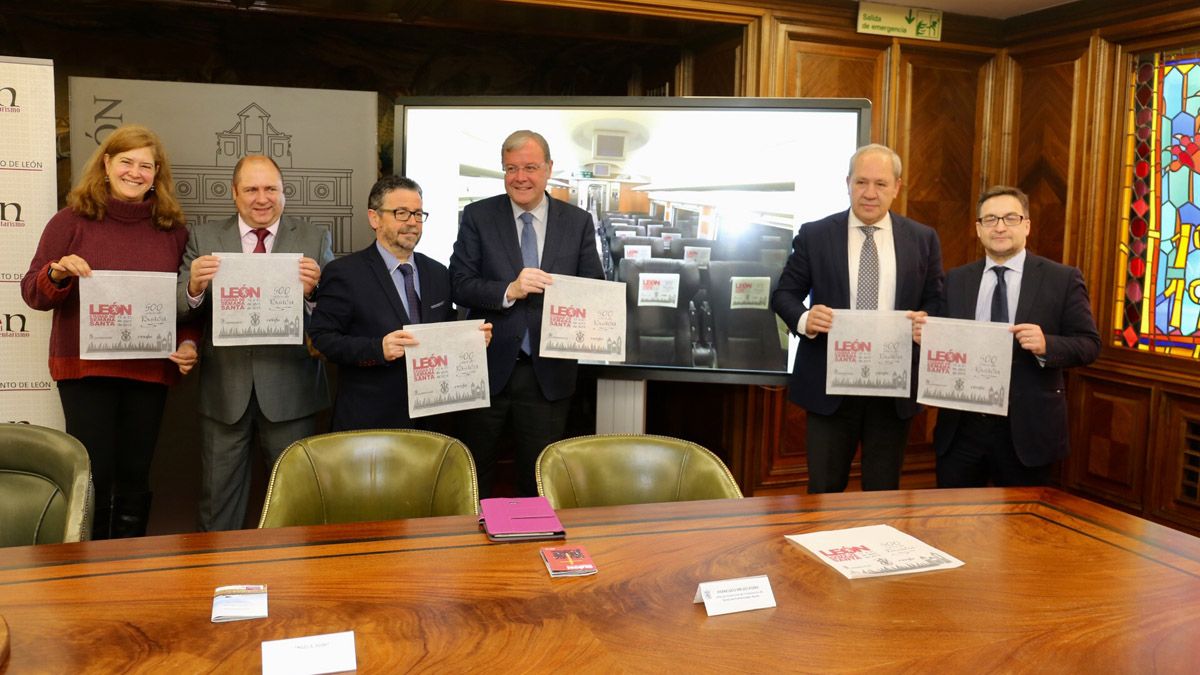 Presentación de la campaña de promoción de la Semana Santa en los trenes de Renfe. | CÉSAR