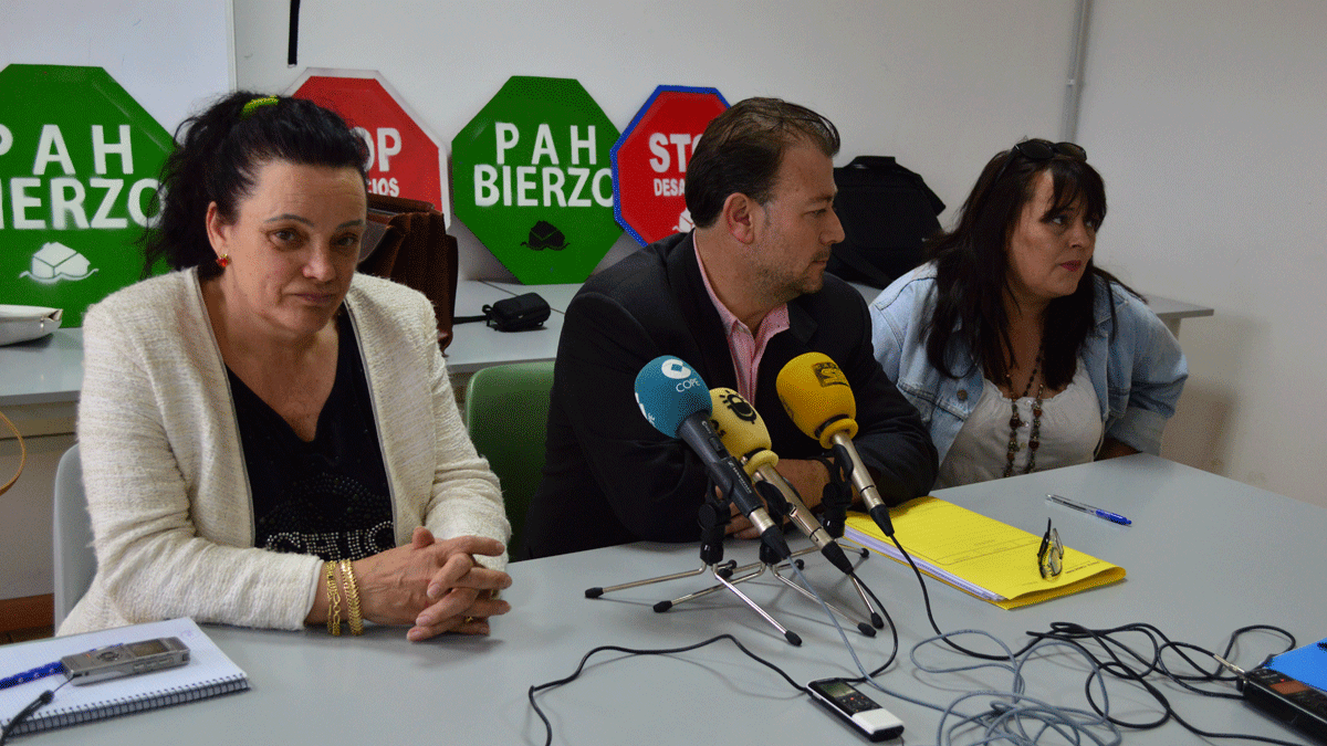 María Teresa Vidal y Ramiro Pacios, este lunes en rueda de prensa en Ponferrada. | L.N.C. María Teresa Vidal y Ramiro Pacios, este lunes en rueda de prensa en Ponferrada. | L.N.C.
