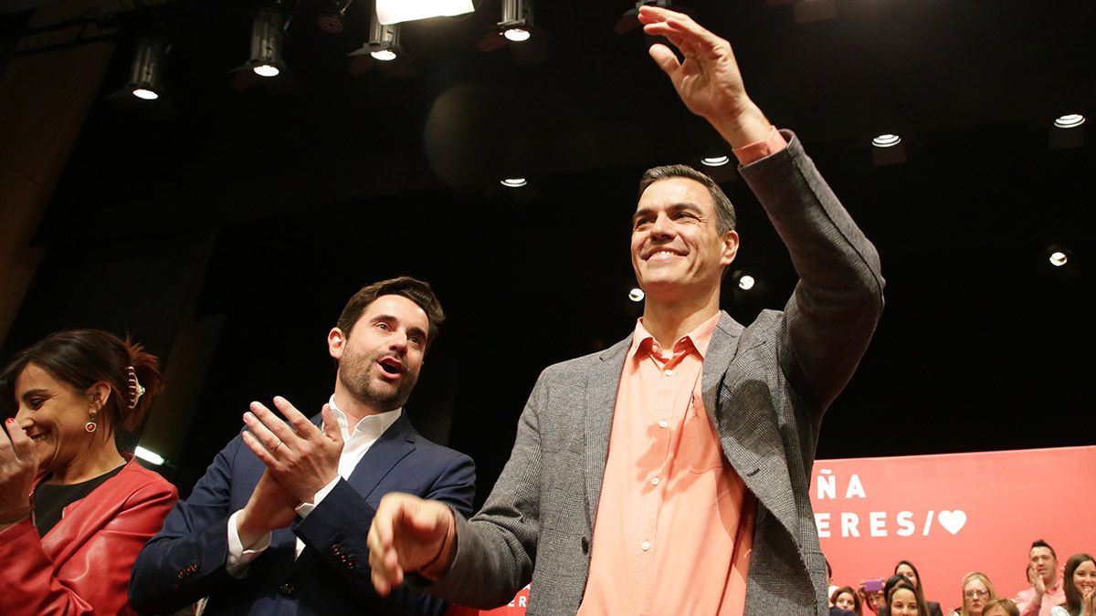 Pedro Sánchez en un mitin durante esta precampaña. | ICAL