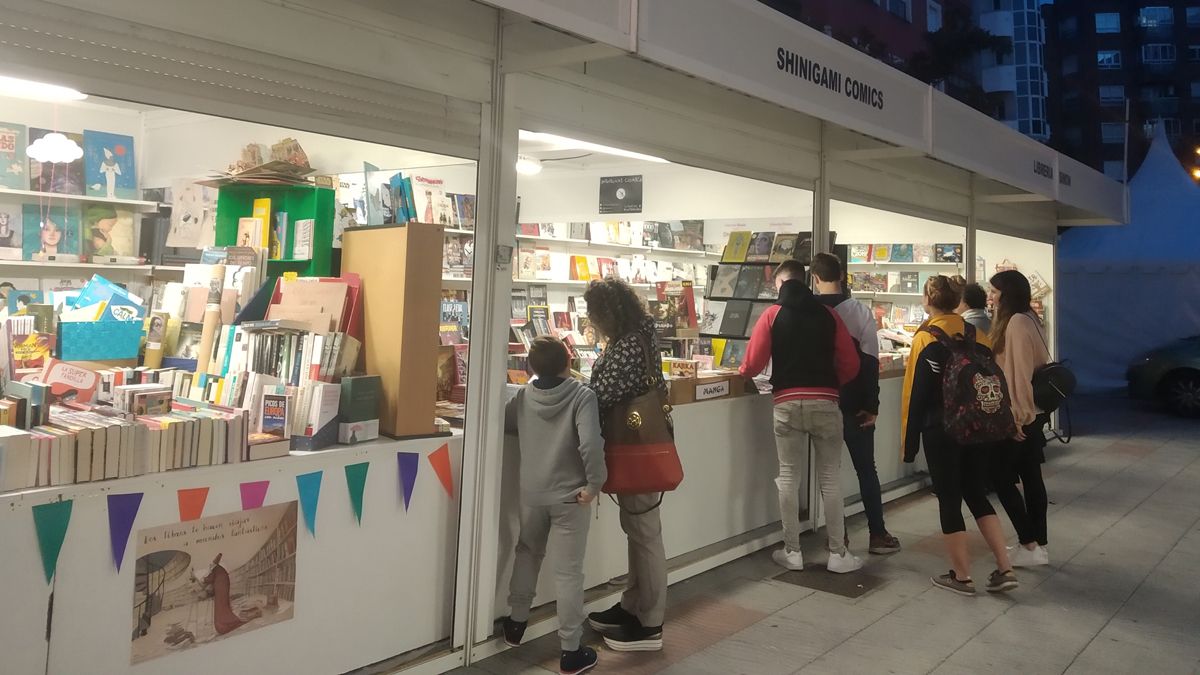 Imagen de la Feria del Libro en sus últimas horas.| M.I.