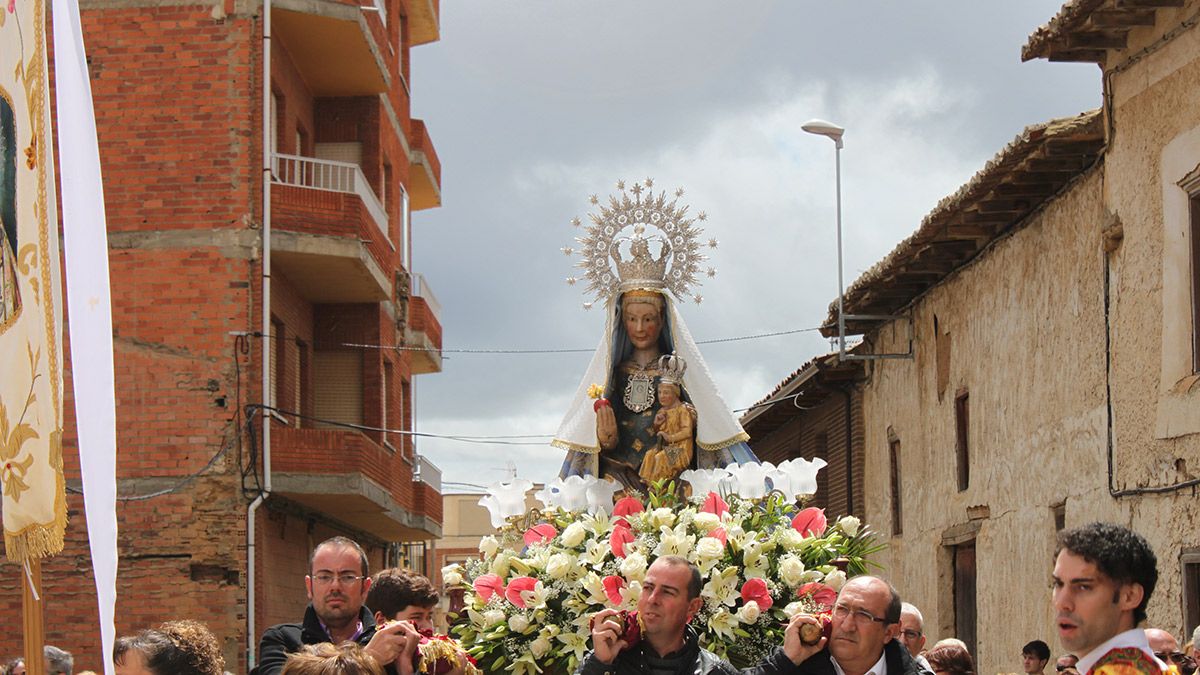 La Virgen del Arrabal, patrona de Laguna de Negrillos. | T.G.