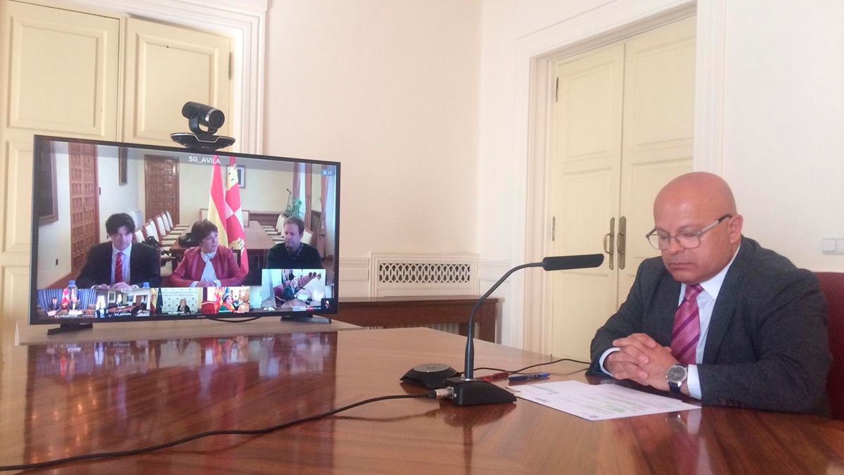 Rueda de prensa ofrecida a las 11:00 horas por el Subdelegado del Gobierno en León, Faustino Sánchez. | I.H.