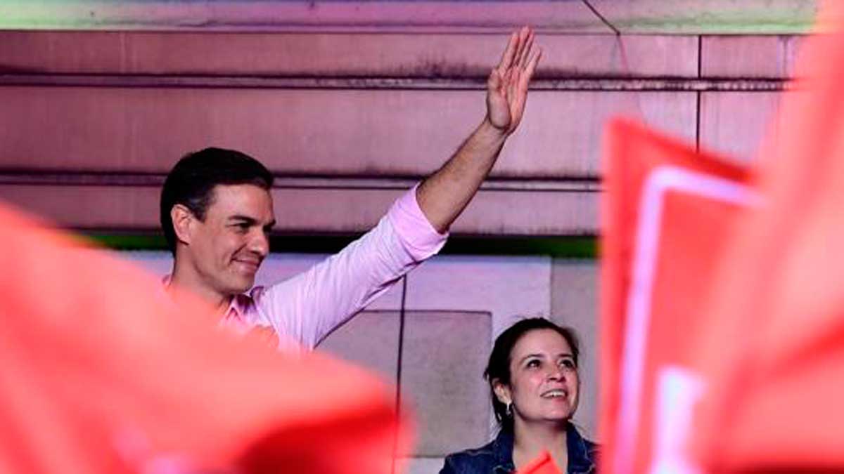 Sánchez celebra su triunfo en Ferraz. | ABC