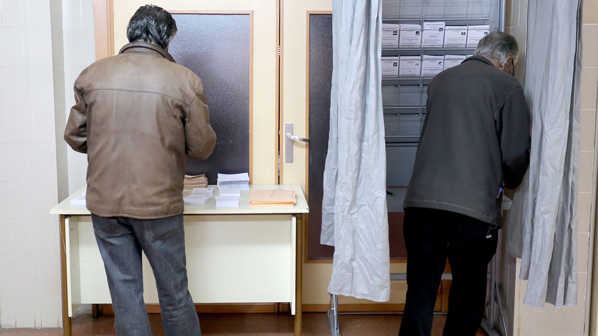 elecciones-urnas-29-04-19.jpg