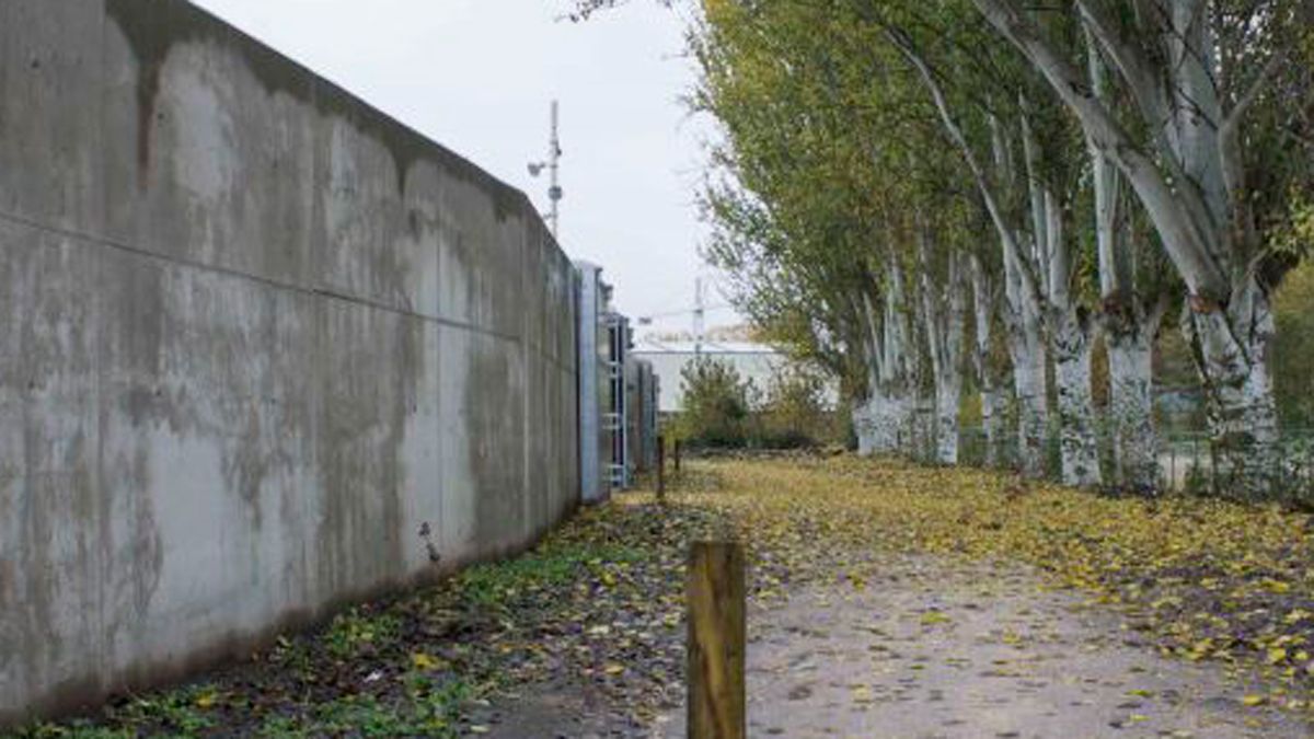 El PSOE quiere hacer del grafiti un valor artístico para la ciudad. El PSOE quiere hacer del grafiti un valor artístico para la ciudad.