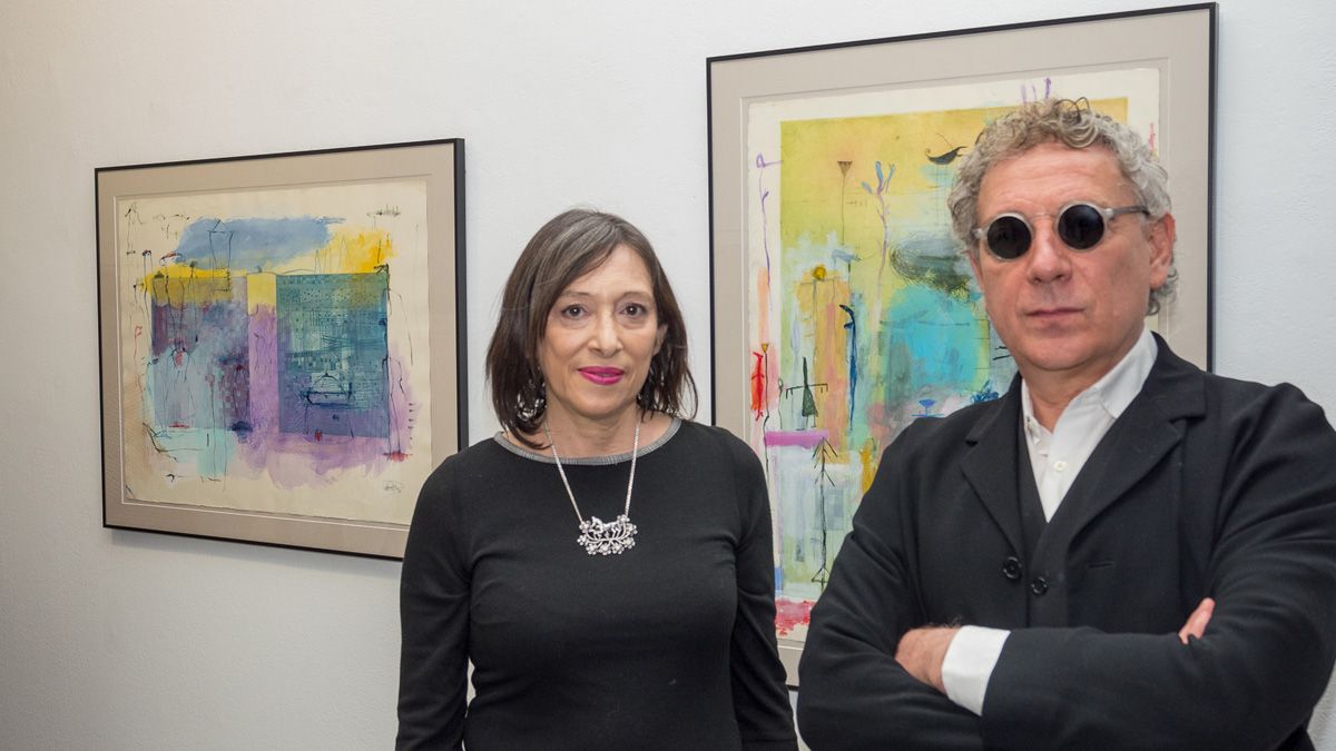 Alexandra Domínguez y Juan Carlos Mestre exponen estos días en la galería de arte Ármaga. | VICENTE GARCÍA