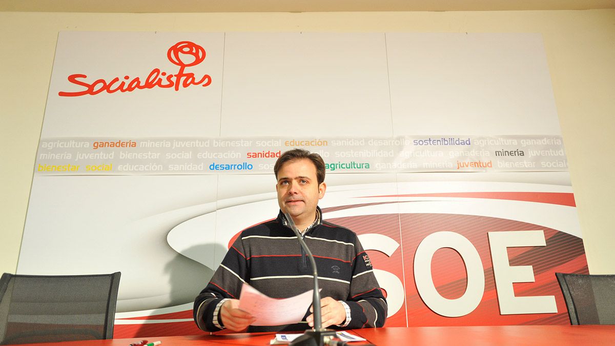 El secretario general del PSOE leonés, Tino Rodríguez.