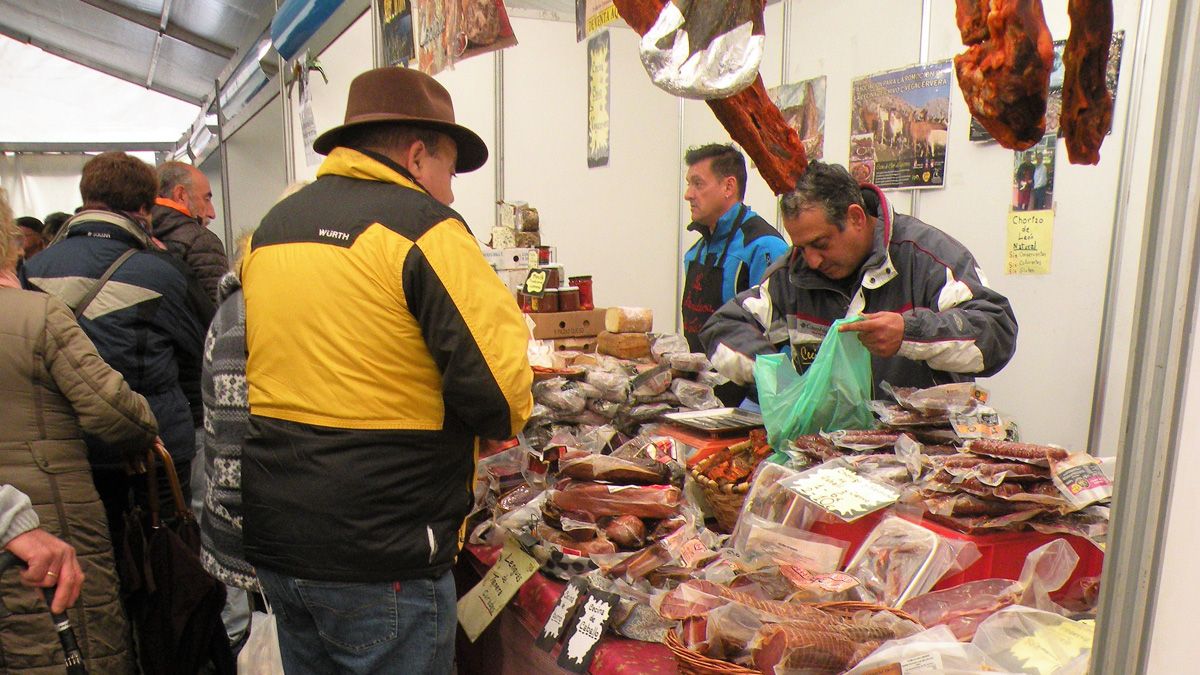 El programa incluye un mercado artesano y agroalimentario. | E. NIÑO