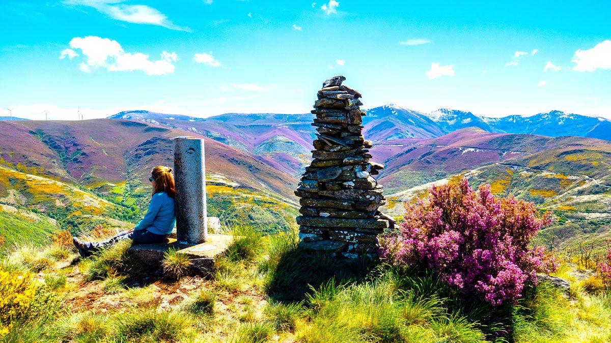 El Morredero, Cabeza de la Yegua, Berdiainas y Pico Tuerto desde la cumbre. | VICENTE GARCÍA