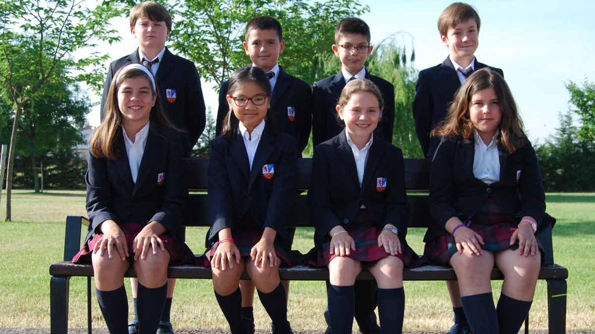 Los alumnos participantes en el campeonato internacional de cálculo. | L.N.C. Los alumnos participantes en el campeonato internacional de cálculo. | L.N.C.