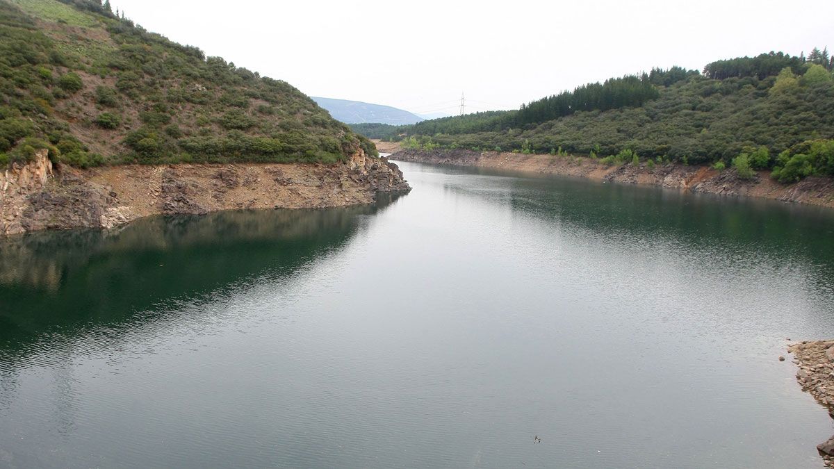 Imagen del pantano de Bárcena, de la Confederación Hidrográfica del Miño-Sil. | ICAL