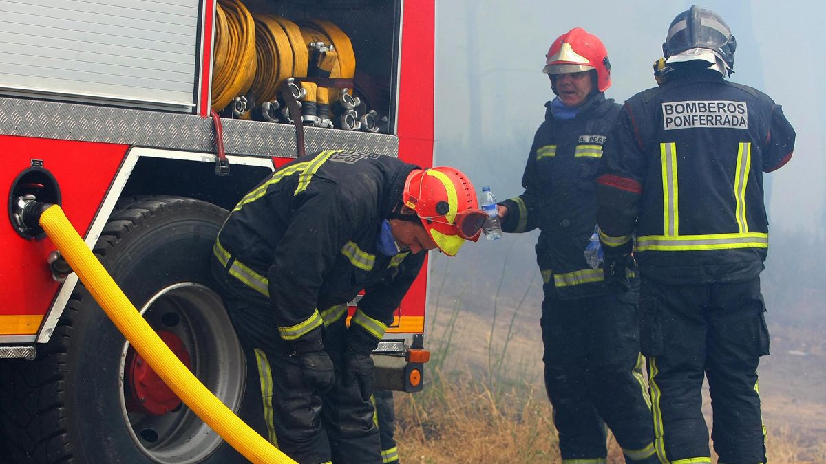 Bomberos de Ponferrada, en una imagen de archivo. | Ical Bomberos de Ponferrada, en una imagen de archivo. | Ical