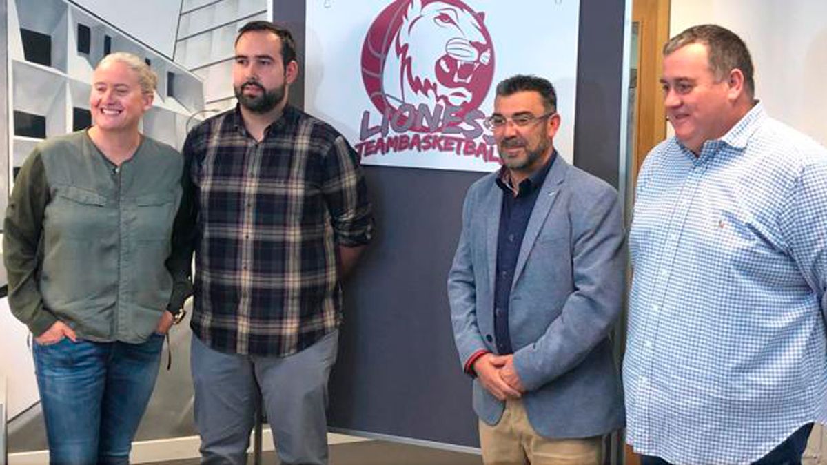 Moses, Adrián, Llamas y Rodríguez, durante la presentación. | L.N.C.