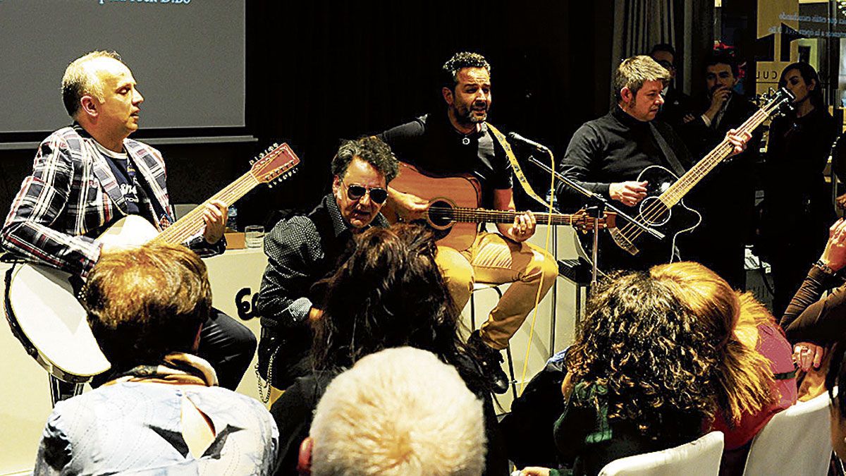 Cosmética protagoniza este viernes un concierto en acústico en la cafetería de El Corte Inglés.