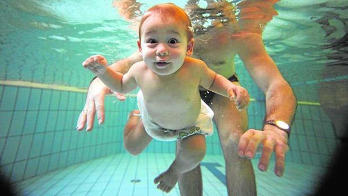 La sala donde están todas las máquinas de la piscina de Trobajo. | DANIEL MARTÍN