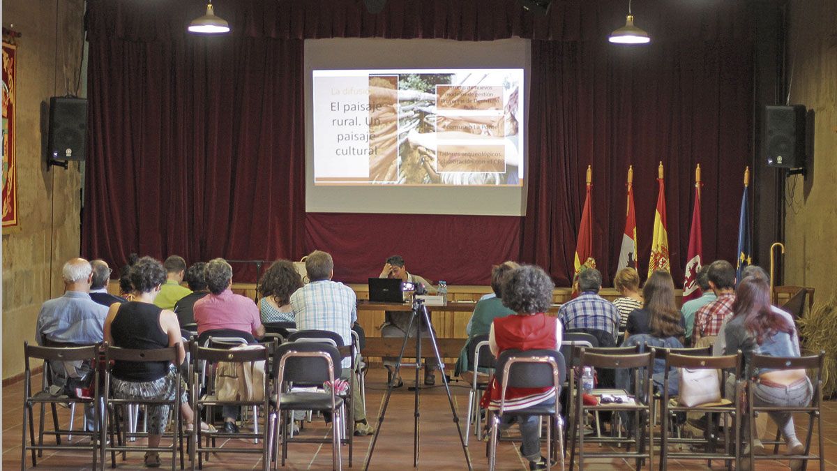 Una de las conferencias de la primera edición de este Curso de Verano.