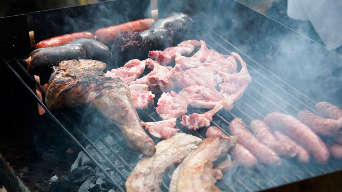 barbacoa_de_carne_y_embutido1719.jpg barbacoa_de_carne_y_embutido1719.jpg