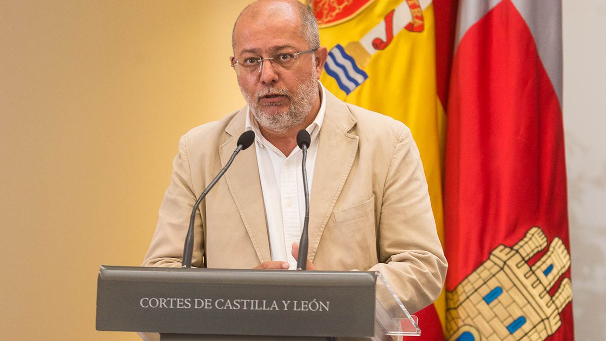 Francisco Igea este martes por la mañana en su comparecencia en las Cortes de Castilla y León. | ICAL