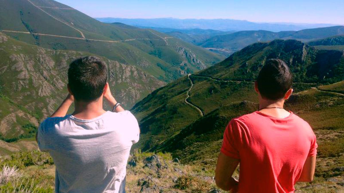 Los dos hermanos son unos grandes defensores del cuidado ambiental. Los dos hermanos son unos grandes defensores del cuidado ambiental.
