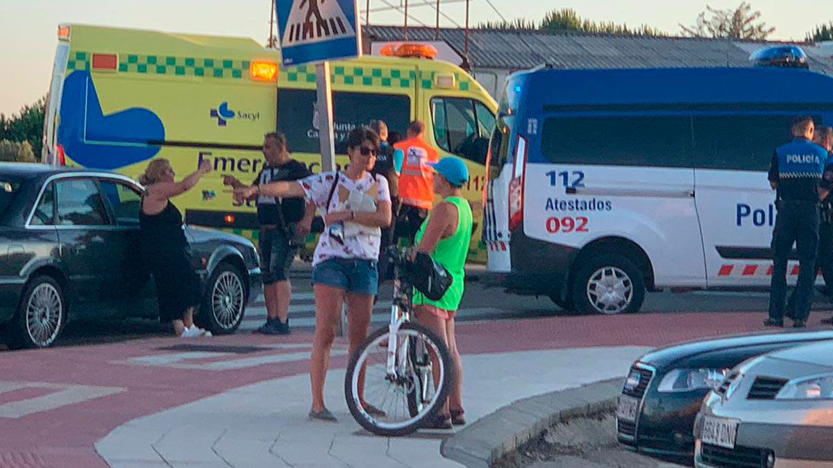 Herida una mujer de 35 años tras ser atropellada en la rotonda de ...