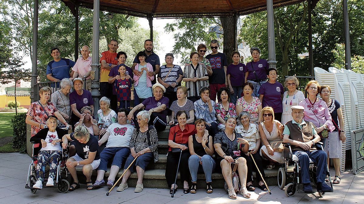 Jornada de integración celebrada este miércoles en el Jardín de los Patos de Valencia de Don Juan. | L.N.C.