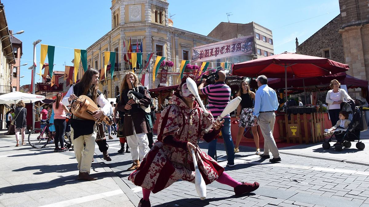 imagen-mercado-medieval-baneza20719.jpg