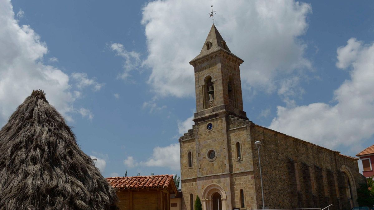 Iglesia parroquial de Riaño. | MAURICIO PEÑA