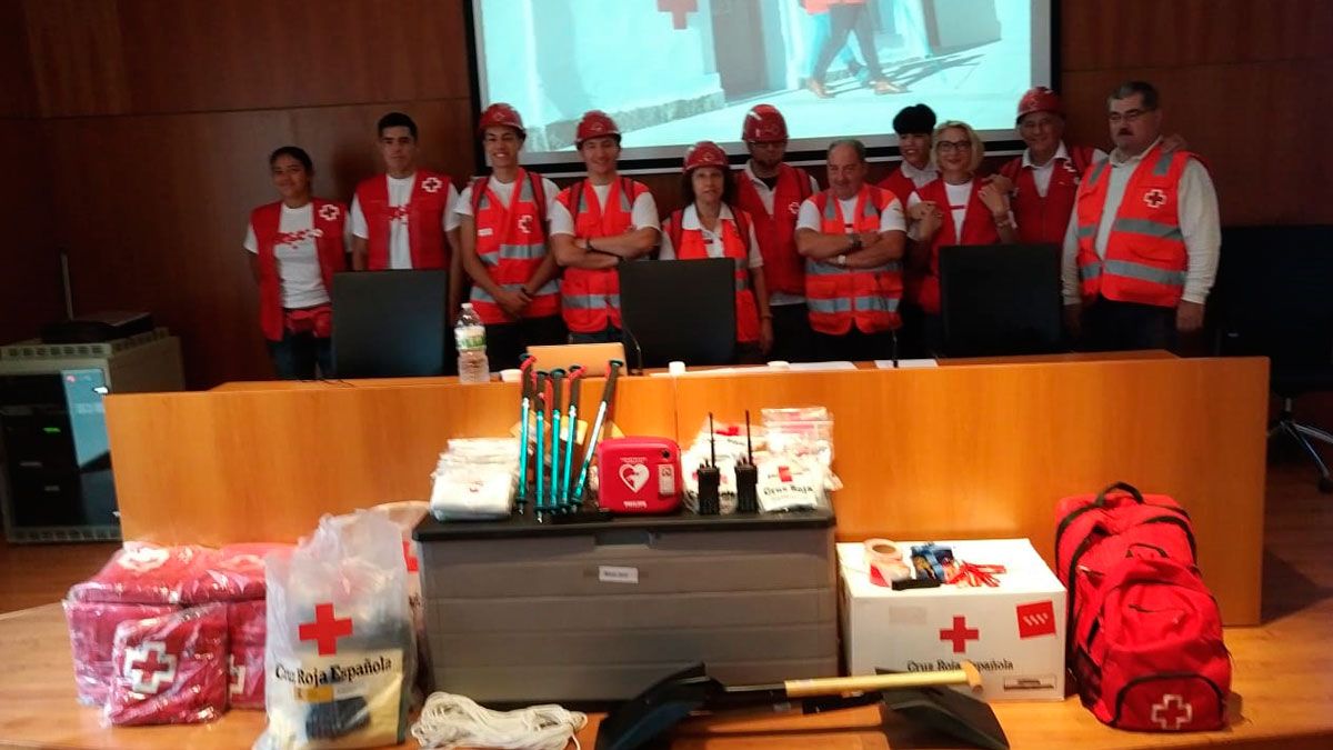 Presentación del equipo ERBE de Cruz Roja en Bembibre.