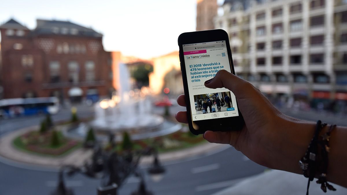 La modificación de la TDT servirá para que más operadores puedan ofrecer tecnología 5G. | SAÚL ARÉN La modificación de la TDT servirá para que más operadores puedan ofrecer tecnología 5G. | SAÚL ARÉN