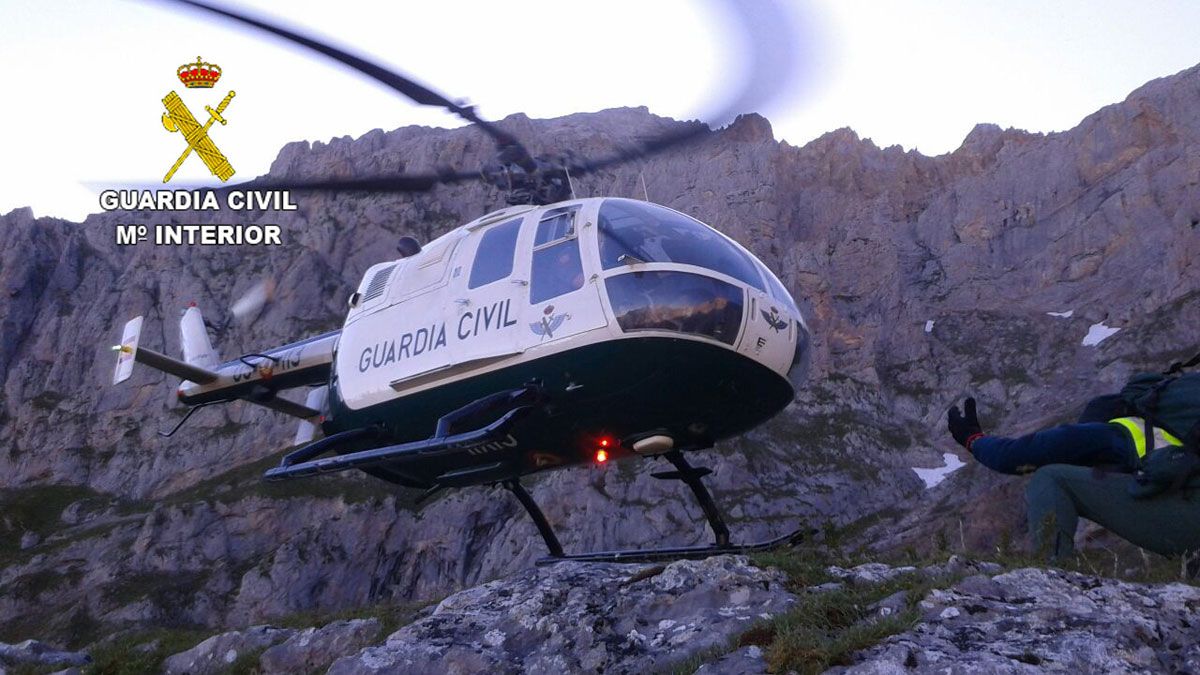 Imagen del rescate. | GUARDIA CIVIL