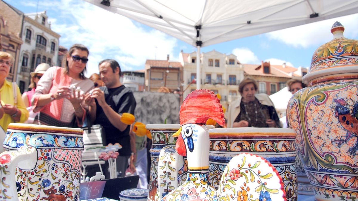 La XXXIII Feria internacional de Alfarería vuelve a contar con Portugal como país invitado. | ABAJO