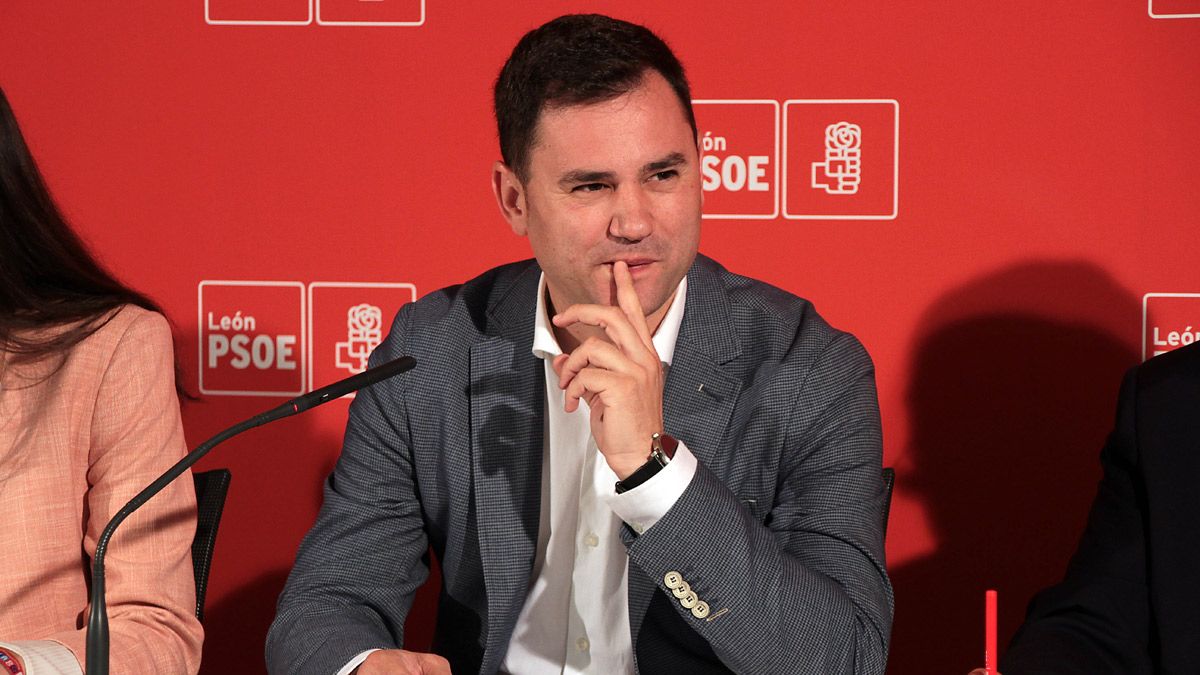 Javier Alfonso Cendón en la rueda de prensa de este martes. | ICAL Javier Alfonso Cendón en la rueda de prensa de este martes. | ICAL