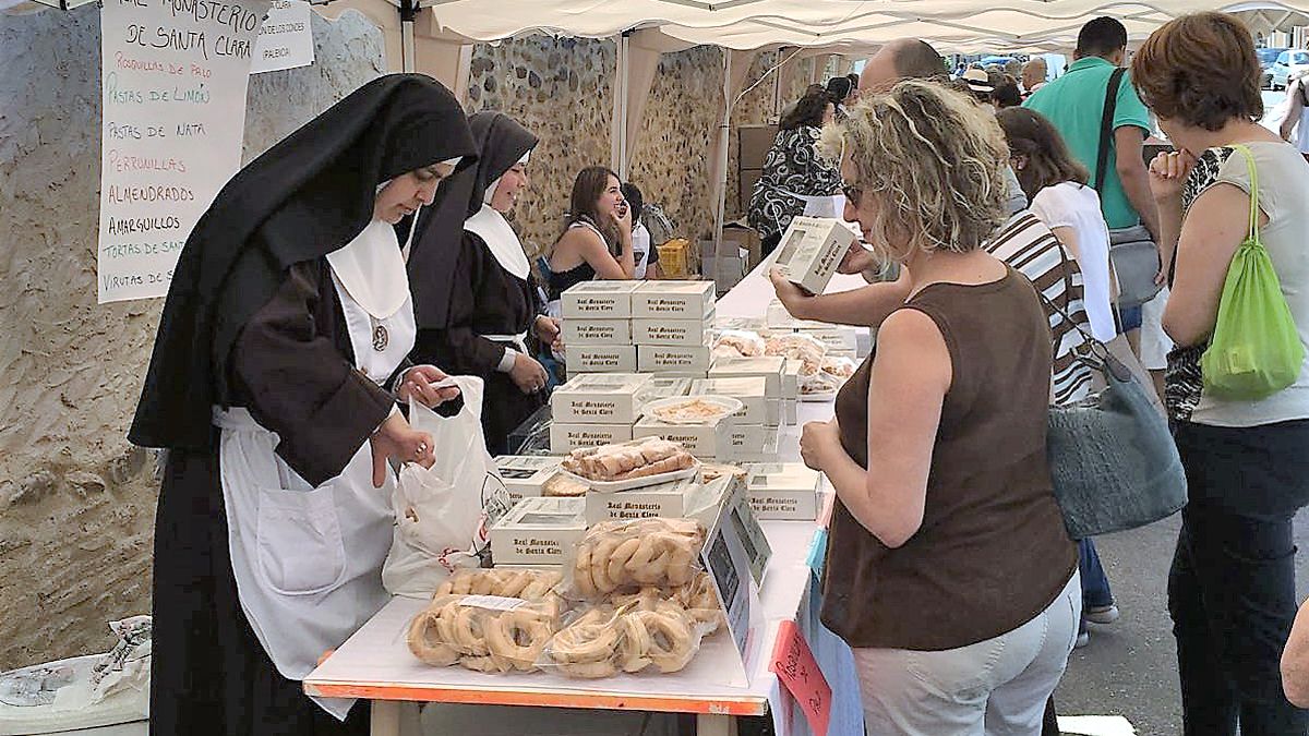 Una treintena de conventos, monasterios y abadías se darán cita este año en la feria. Una treintena de conventos, monasterios y abadías se darán cita este año en la feria.