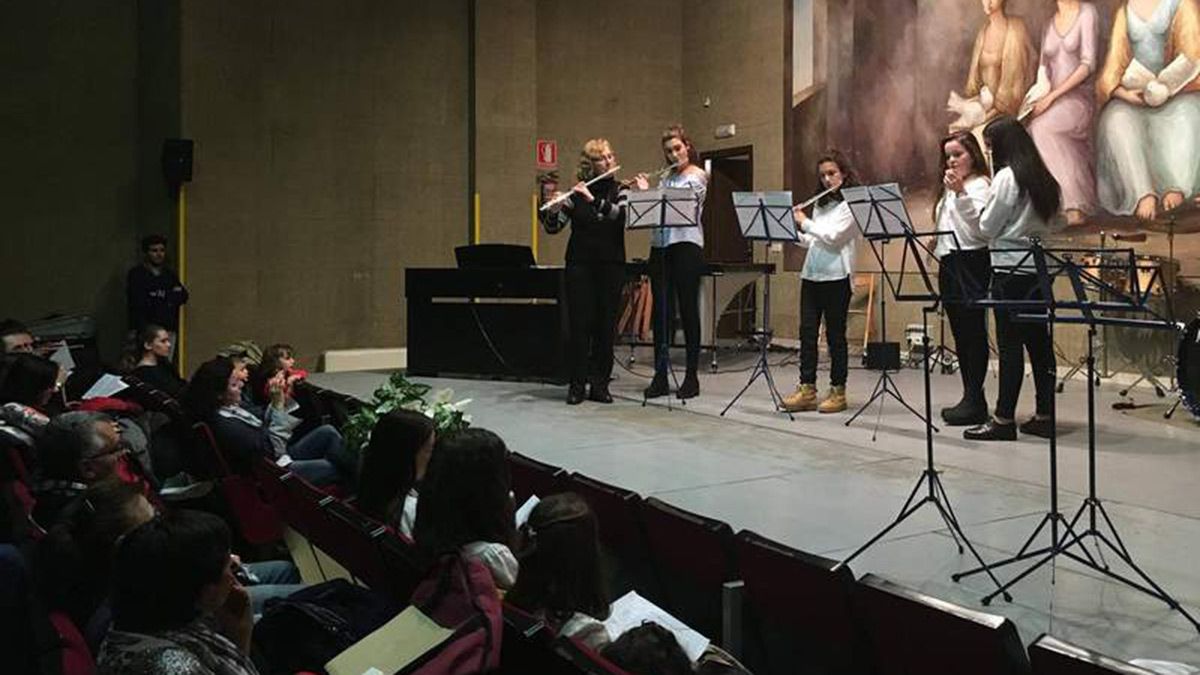 Imagen de archivo de un concierto de los alumnos de la escuela. | L.N.C.