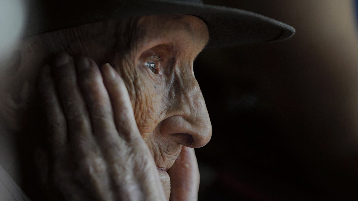 El tío Kiko, de Pinilla de la Valdería, murió a los 111 años en 2012 después de haber llegado a ser el hombre más longevo de Europa. | MAURICIO PEÑA