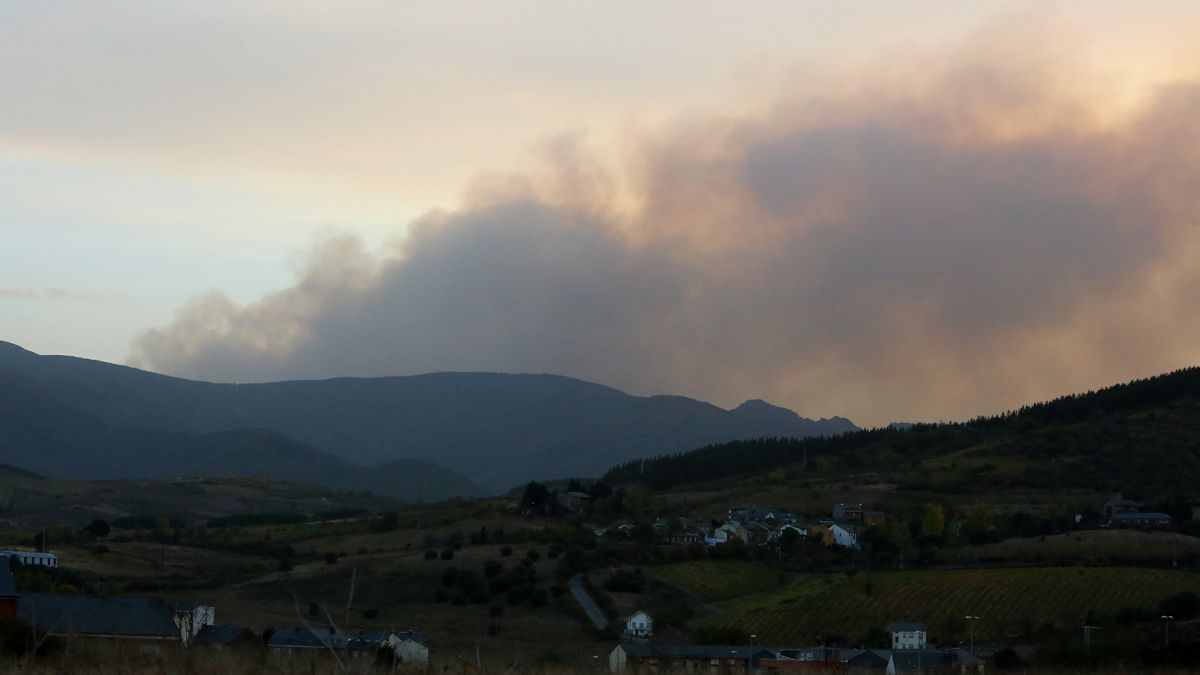 Uno de los grandes incendios que sufrió Benuza en 2017. | ICAL