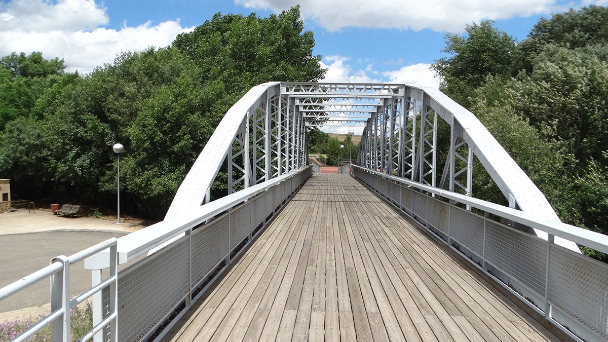 Puente de Sopeña de Carneros sobre el río Argañoso. | LUIS SOLERA SELVI