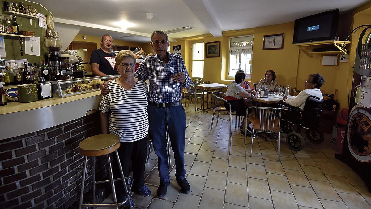 lugueros-cantina-15919.jpg