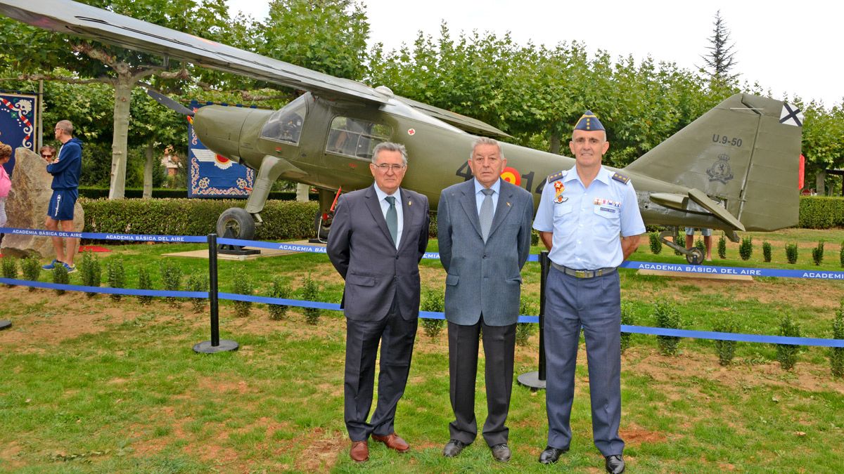 Presentación del Dornier-U9 en la sede del Real Aero Club. | L.N.C.