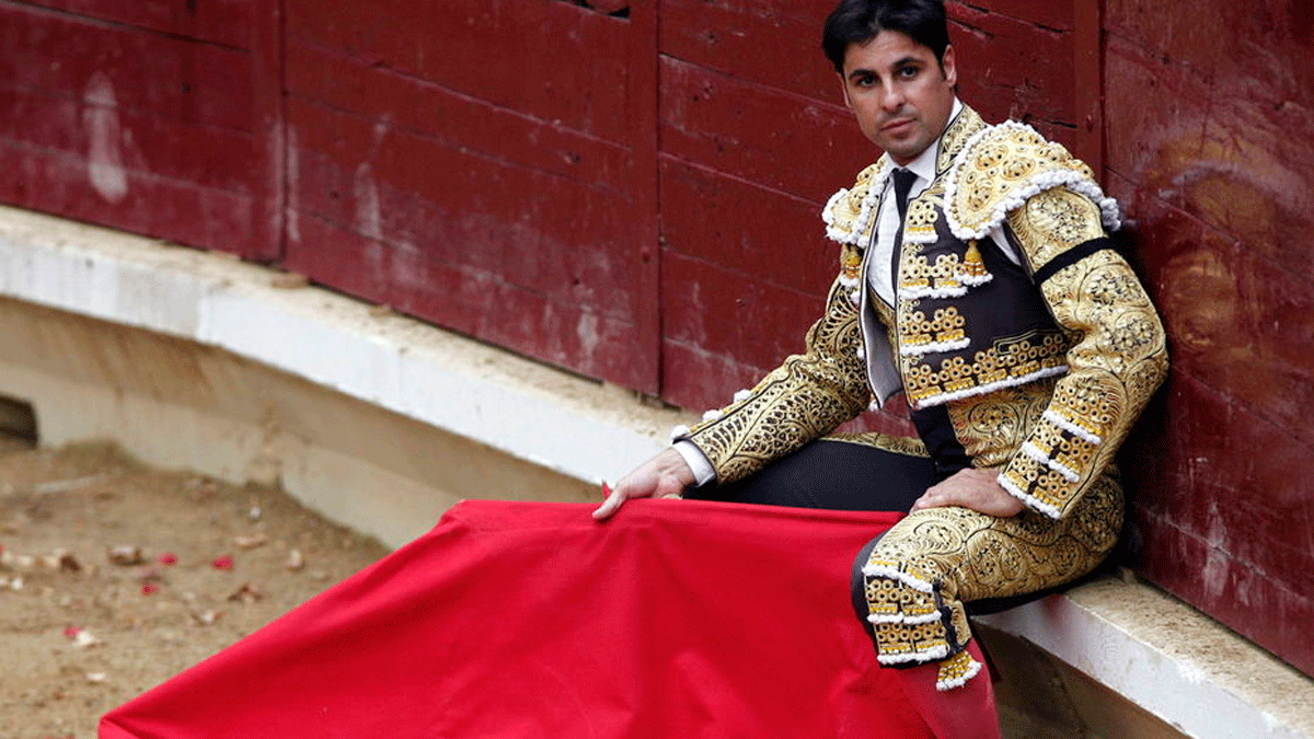 Francisco Rivera torea con el nombre de su padre, Paquirri. Francisco Rivera torea con el nombre de su padre, Paquirri.