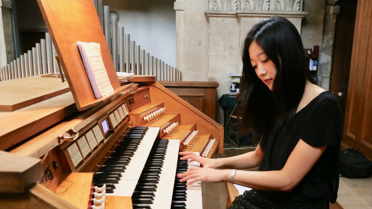 La organista australiana de origen coreano, Sarah Kim. La organista australiana de origen coreano, Sarah Kim.
