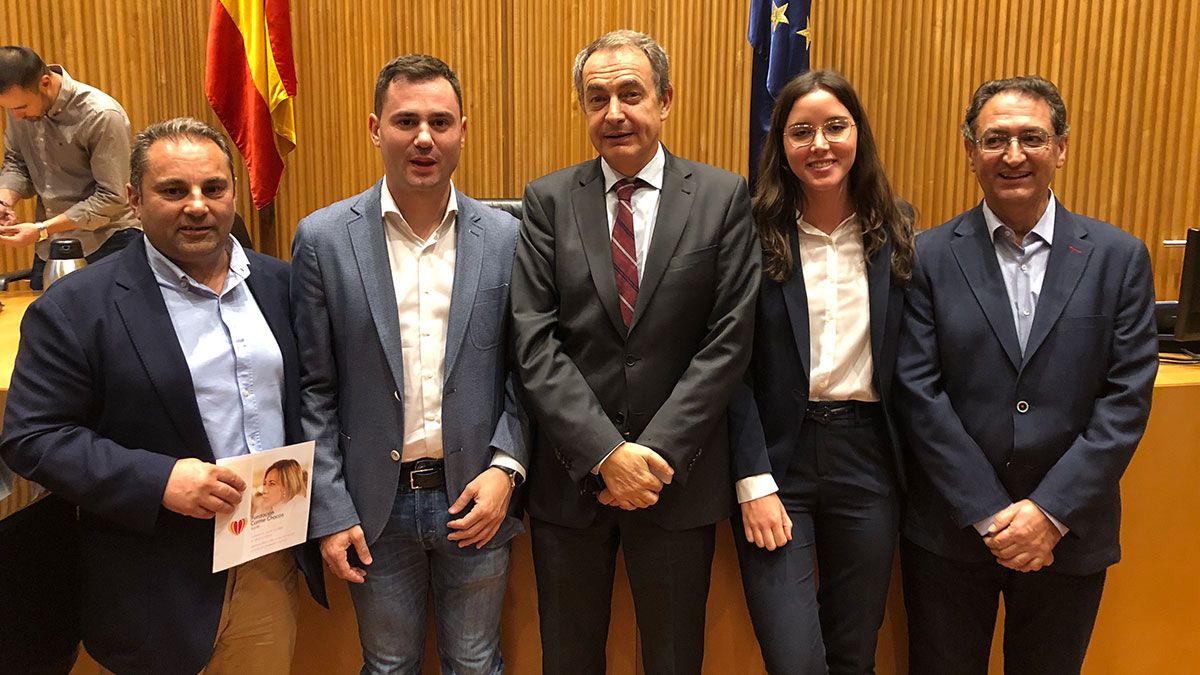 Los diputados y senadores leoneses con José Luis Rodríguez Zapatero. | L.N.C.